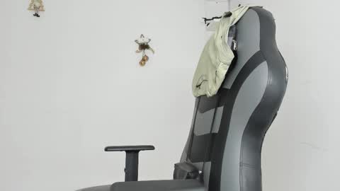 Snapshot of masteralda09 chatting on January 13, 2026, 9:31 pm Alpha junior online show from January 13, 2026, 9:31 pm