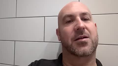 Snapshot of masterclass69er chatting on November 27, 2025, 10:06 am Bob online show from November 27, 2025, 10:06 am