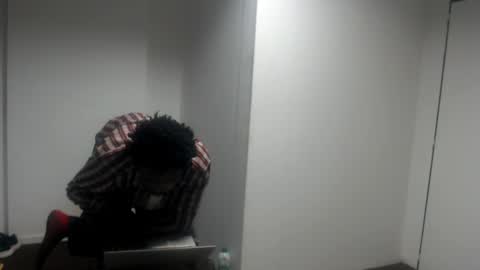 Masterdomfuck online show from October 17, 2025, 10:01 pm