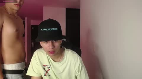 Snapshot of masters_boys chatting on January 7, 2025, 1:17 am KONAN online show from January 7, 2025, 1:17 am