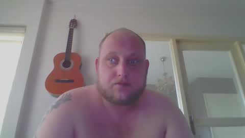 mastrubeertje1988 online show from September 30, 2025, 10:09 am