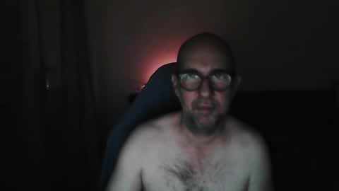 mat11efou online show from November 10, 2025, 7:02 pm