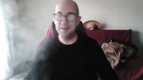 Snapshot of mat11efou chatting on February 8, 2026, 11:02 am mat11efou online show from February 8, 2026, 11:02 am