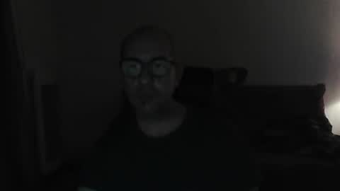 Snapshot of mat11efou chatting on February 18, 2026, 1:34 am mat11efou online show from February 18, 2026, 1:34 am