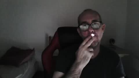 Snapshot of mat11efou chatting on February 19, 2026, 7:59 am mat11efou online show from February 19, 2026, 7:59 am