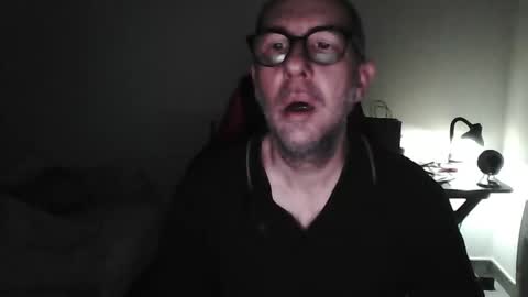 Snapshot of mat11efou chatting on February 24, 2026, 3:48 am mat11efou online show from February 24, 2026, 3:48 am