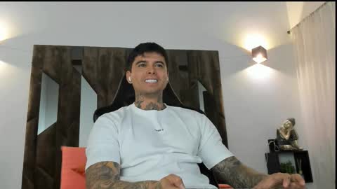 Snapshot of mateo_dilucajs1 chatting on November 4, 2025, 10:03 am mateo_dilucajs1 online show from November 4, 2025, 10:03 am