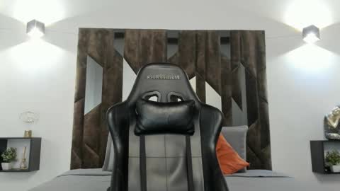 Snapshot of mateo_dilucajs1 chatting on November 27, 2025, 10:06 am mateo_dilucajs1 online show from November 27, 2025, 10:06 am