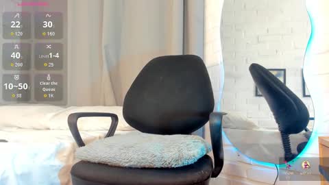 MATEO HUNTER online show from February 3, 2026, 12:20 am