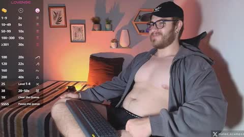 Mateo Ocampo online show from November 27, 2025, 8:11 pm