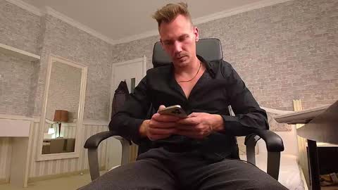 Snapshot of mateobenjamin chatting on December 6, 2024, 7:34 pm MateoBenjamin online show from December 6, 2024, 7:34 pm