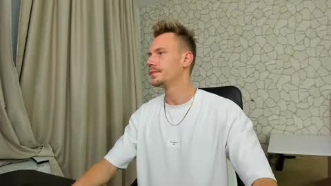 Snapshot of mateobenjamin chatting on December 14, 2024, 1:06 am MateoBenjamin online show from December 14, 2024, 1:06 am