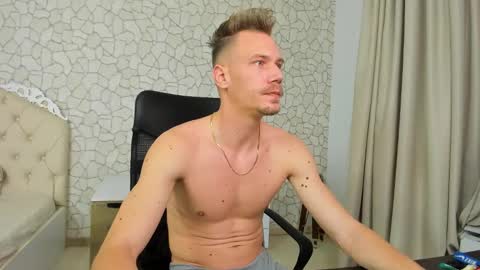 Snapshot of mateobenjamin chatting on December 22, 2024, 8:36 pm MateoBenjamin online show from December 22, 2024, 8:36 pm