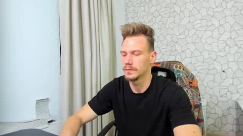 Snapshot of mateobenjamin chatting on February 2, 2025, 3:49 pm MateoBenjamin online show from February 2, 2025, 3:49 pm