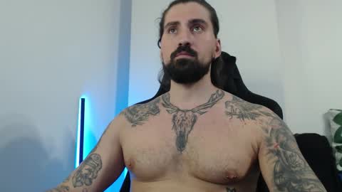 mateohalifa online show from November 4, 2025, 5:34 pm