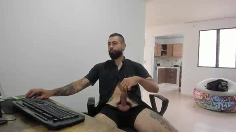 Snapshot of matheusbeard2 chatting on January 11, 2026, 7:41 pm Matheus online show from January 11, 2026, 7:41 pm