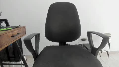 Snapshot of matheusbeard2 chatting on February 7, 2026, 5:16 pm Matheus online show from February 7, 2026, 5:16 pm