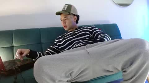 Snapshot of mathew444 chatting on January 10, 2026, 8:49 am STRURIBE ON INSTAGRAM online show from January 10, 2026, 8:49 am