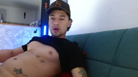 Snapshot of mathew444 chatting on February 10, 2026, 11:14 am STRURIBE ON INSTAGRAM online show from February 10, 2026, 11:14 am