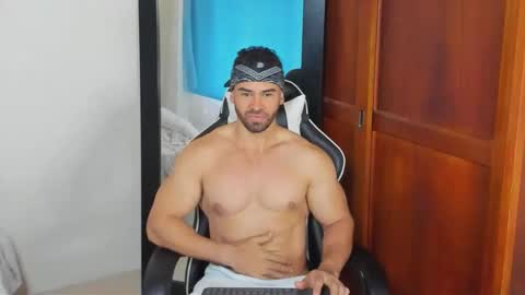 Snapshot of mathews_smith chatting on September 12, 2025, 11:43 am mathews_smith online show from September 12, 2025, 11:43 am