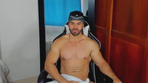 Snapshot of mathews_smith chatting on September 16, 2025, 11:33 am mathews_smith online show from September 16, 2025, 11:33 am