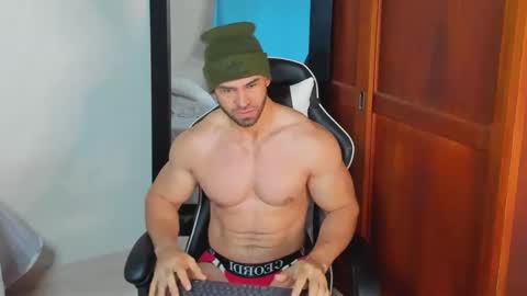 Snapshot of mathews_smith chatting on October 10, 2025, 11:20 am mathews_smith online show from October 10, 2025, 11:20 am