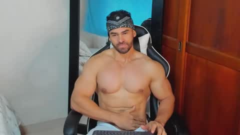 Snapshot of mathews_smith chatting on November 20, 2025, 12:05 pm mathews_smith online show from November 20, 2025, 12:05 pm