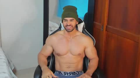 Snapshot of mathews_smith chatting on November 21, 2025, 12:04 pm mathews_smith online show from November 21, 2025, 12:04 pm