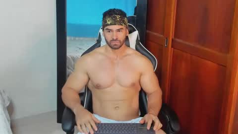 Snapshot of mathews_smith chatting on November 23, 2025, 12:05 pm mathews_smith online show from November 23, 2025, 12:05 pm