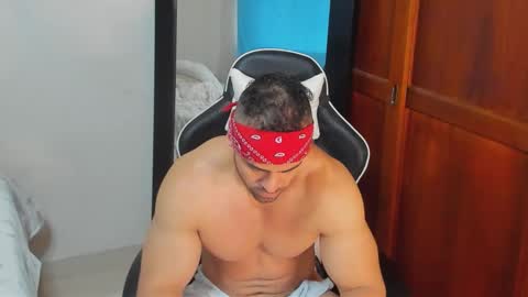 Snapshot of mathews_smith chatting on November 24, 2025, 11:54 am mathews_smith online show from November 24, 2025, 11:54 am