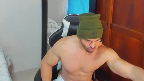 Snapshot of mathews_smith chatting on November 26, 2025, 11:55 am mathews_smith online show from November 26, 2025, 11:55 am