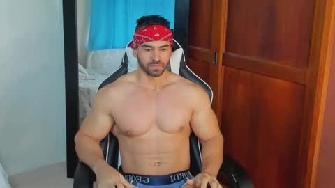 Snapshot of mathews_smith chatting on December 2, 2025, 12:10 pm mathews_smith online show from December 2, 2025, 12:10 pm