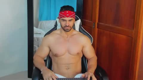 Snapshot of mathews_smith chatting on December 5, 2025, 11:41 am mathews_smith online show from December 5, 2025, 11:41 am