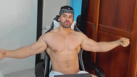 mathews_smith online show from February 8, 2026, 11:46 am