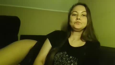 Snapshot of mati1da chatting on October 14, 2025, 10:10 pm Matild online show from October 14, 2025, 10:10 pm