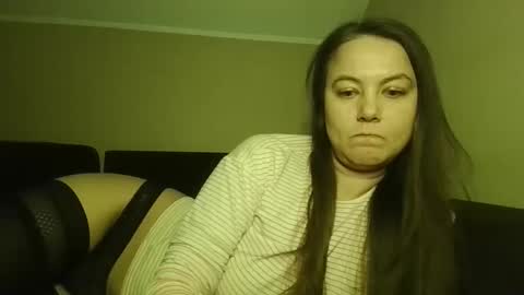 Snapshot of mati1da chatting on November 19, 2025, 11:49 pm Matild online show from November 19, 2025, 11:49 pm