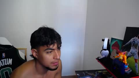 matias online show from November 22, 2025, 4:50 pm