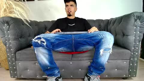 Snapshot of matias_costa chatting on April 2, 2026, 1:58 am MATIAS COSTA online show from April 2, 2026, 1:58 am