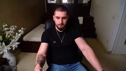 Snapshot of matiasdean chatting on February 24, 2025, 5:22 am MatiasDean online show from February 24, 2025, 5:22 am