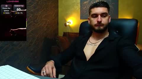 Snapshot of matiasdean chatting on September 11, 2025, 4:56 am MatiasDean online show from September 11, 2025, 4:56 am