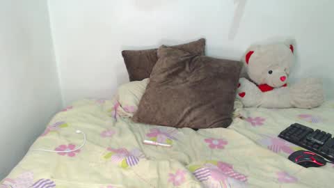 Snapshot of matildarave chatting on December 6, 2024, 2:46 am Mathi online show from December 6, 2024, 2:46 am