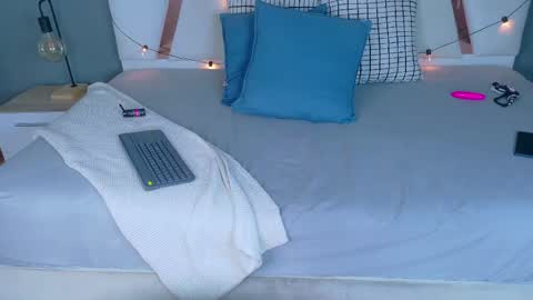 Snapshot of matildataylor__ chatting on May 8, 2026, 7:52 pm Matilda online show from May 8, 2026, 7:52 pm