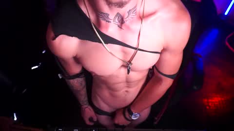Snapshot of matiusdf chatting on February 6, 2025, 5:30 pm matius online show from February 6, 2025, 5:30 pm
