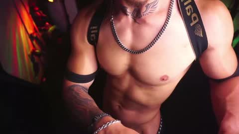 Snapshot of matiusdf chatting on April 18, 2026, 7:18 pm matius online show from April 18, 2026, 7:18 pm