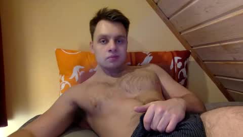 Snapshot of matko1492 chatting on December 14, 2024, 4:34 am matko1492 online show from December 14, 2024, 4:34 am