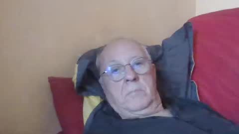 Snapshot of matricule4246 chatting on November 22, 2025, 9:52 am joyaam79 online show from November 22, 2025, 9:52 am