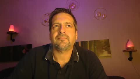 Snapshot of matrike1 chatting on December 27, 2024, 8:28 pm matrike1 online show from December 27, 2024, 8:28 pm