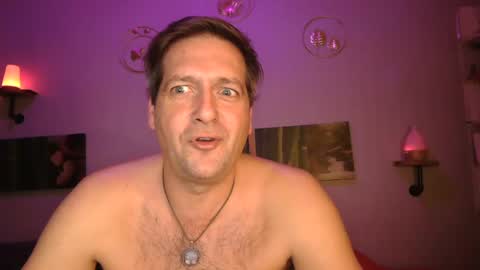Snapshot of matrike1 chatting on January 28, 2025, 7:32 pm matrike1 online show from January 28, 2025, 7:32 pm