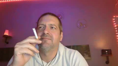 Snapshot of matrike1 chatting on February 22, 2025, 7:25 pm matrike1 online show from February 22, 2025, 7:25 pm