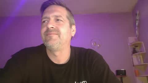 Snapshot of matrike1 chatting on April 30, 2026, 6:36 pm matrike1 online show from April 30, 2026, 6:36 pm